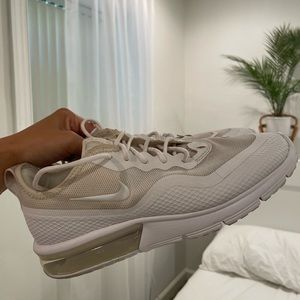 Womens Nike Air Max Sequent